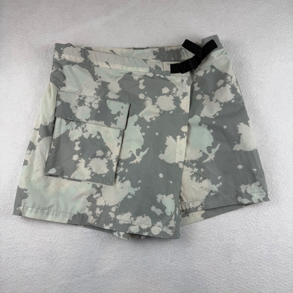 The North Face Class V Skort Womens 10 Grey Splatter Camo Wrap Hiking Skirt